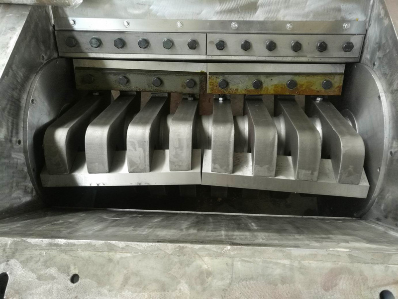 6.-Cuchillas-trituradoras-de-plastico